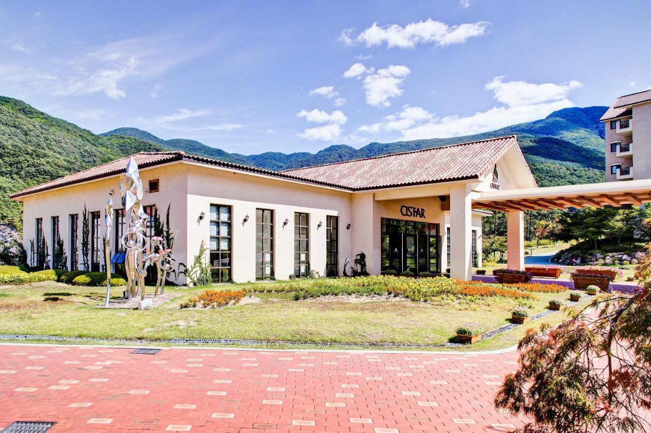 Tops10 Resort Donggang Cistar Jongvol Kültér fotó