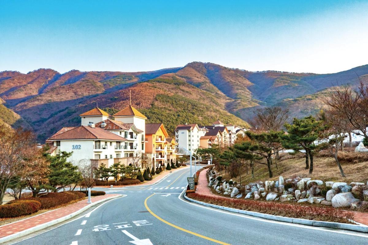 Tops10 Resort Donggang Cistar Jongvol Kültér fotó